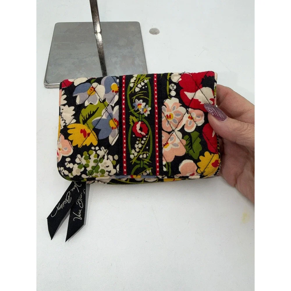 Vera Bradley Provencal Floral Quilted Kisslock Trifold Wallet ID Window ID Case